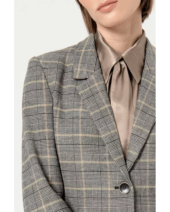 Chaqueta Americana Cuadros Gris detalle Surkana Esenziashopping Zaragoza