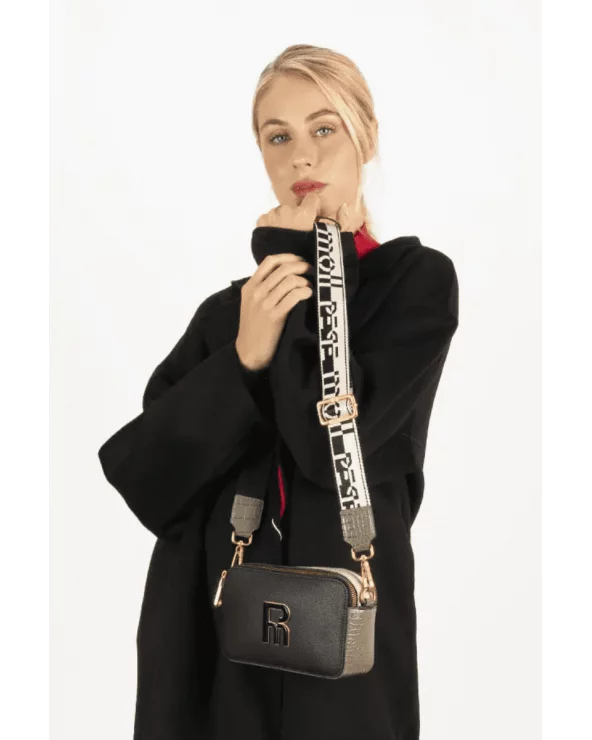 Bolso Bandolera Rectangular Negro Pepe Moll probado Esenziashopping Zaragoza