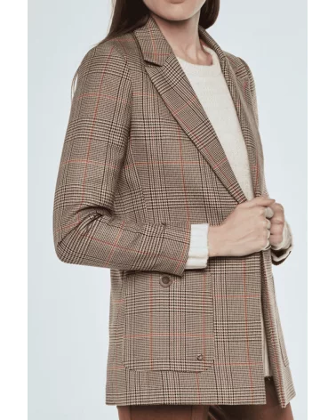 Chaqueta Cuadros Camel Merletti detalle Esenziashopping Zaragoza